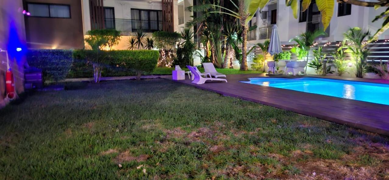 Mahina Sunset Heights Apartment Flic en Flac Exterior photo
